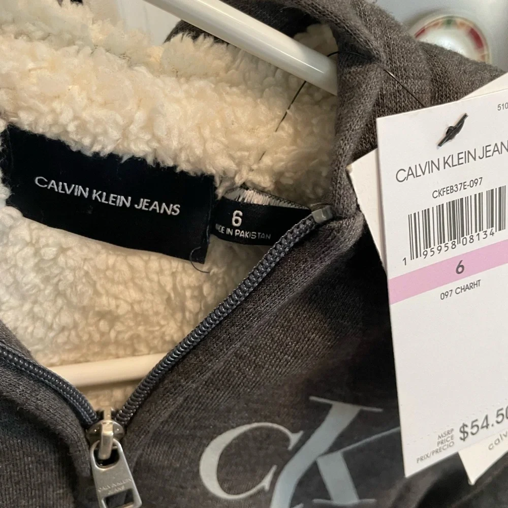 NWT Calvin Klein kids winter jacket size 6